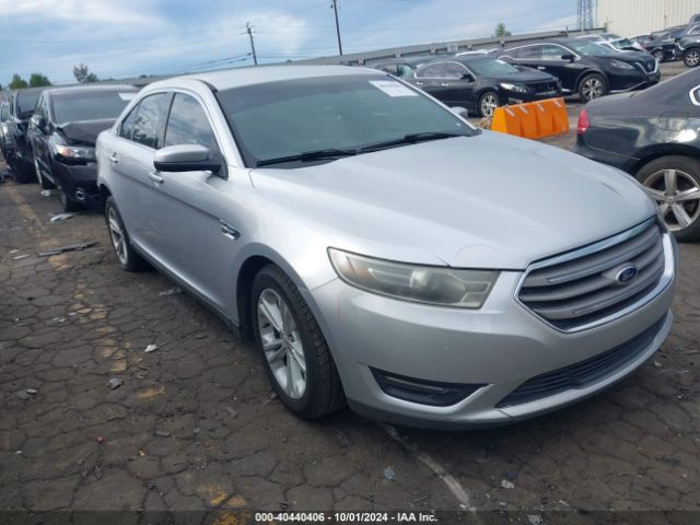 ford taurus 2015 1fahp2e88fg120496