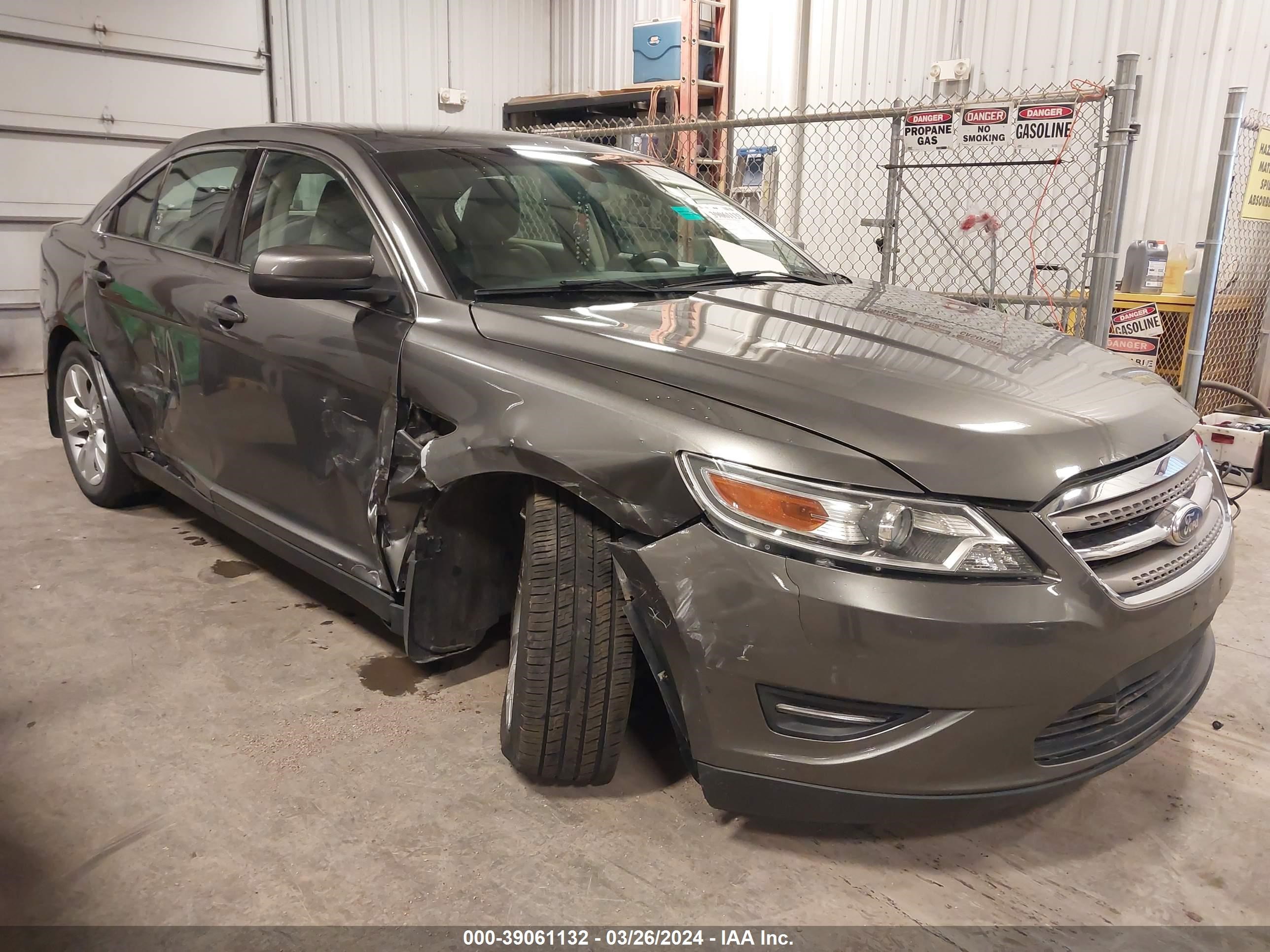 ford taurus 2011 1fahp2ew3bg134072