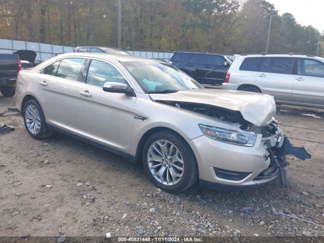 ford taurus 2017 1fahp2f82hg113724