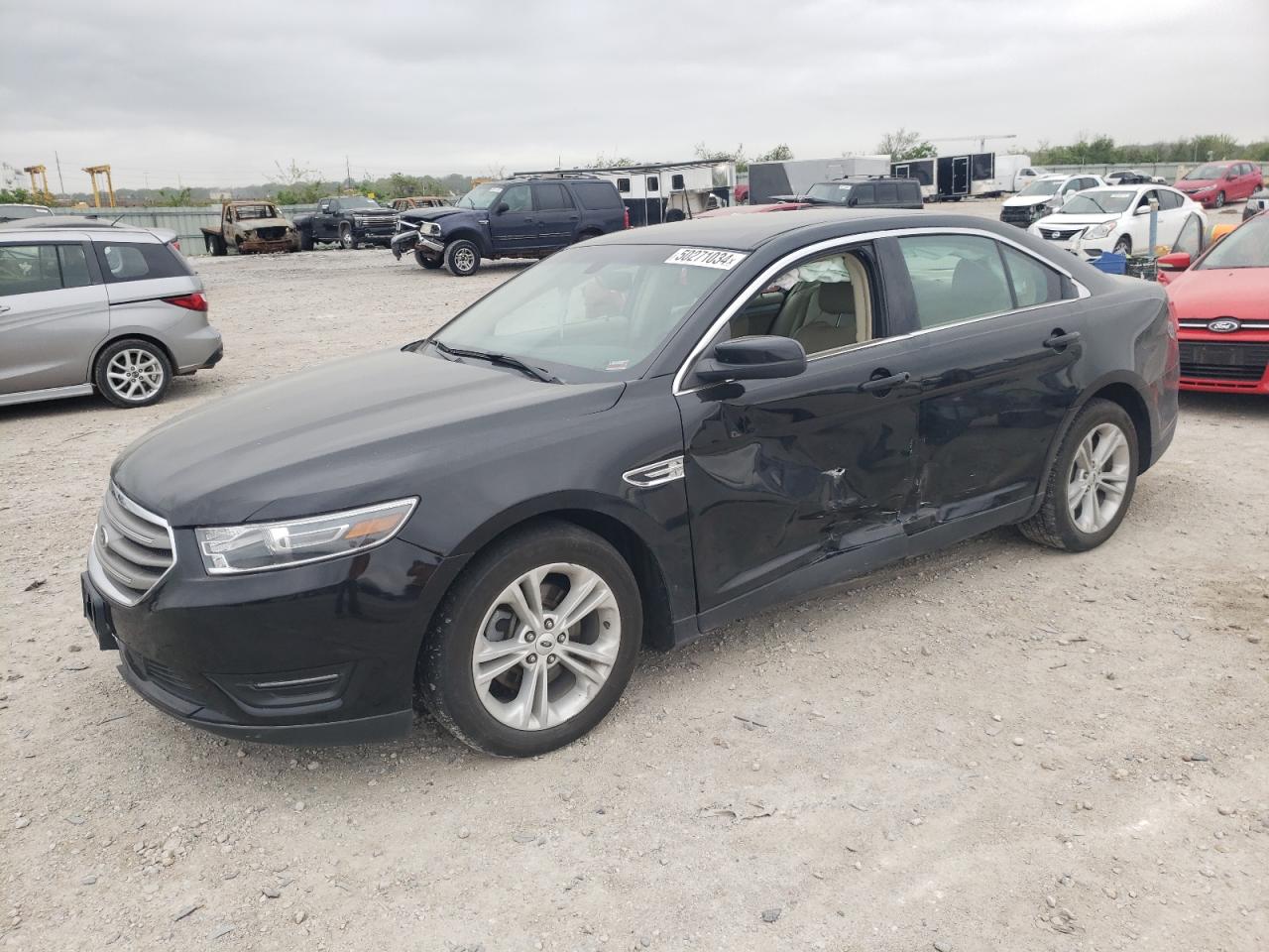 ford taurus 2018 1fahp2h88jg135004