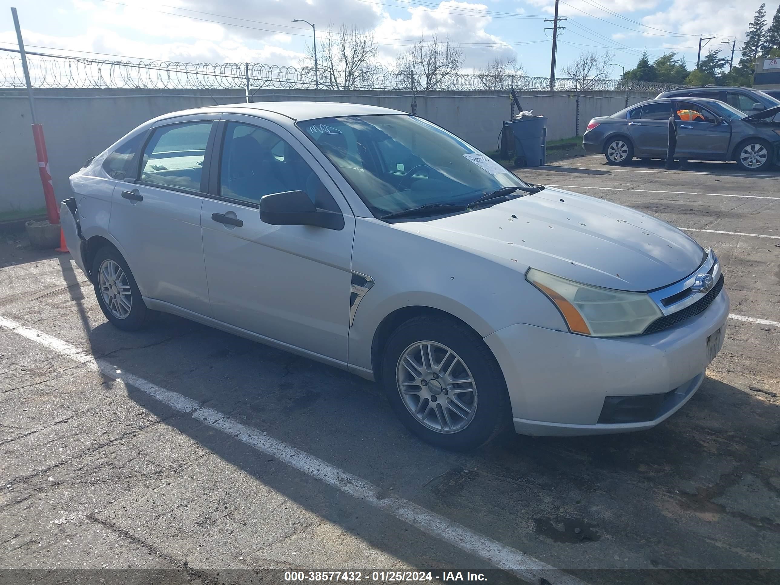 ford focus 2008 1fahp35n88w130580