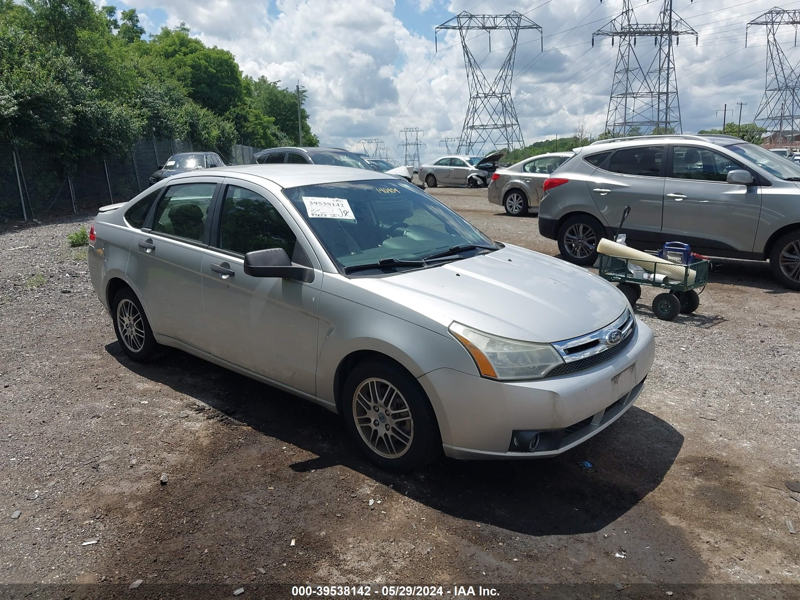 ford focus 2011 1fahp3fn8bw140404