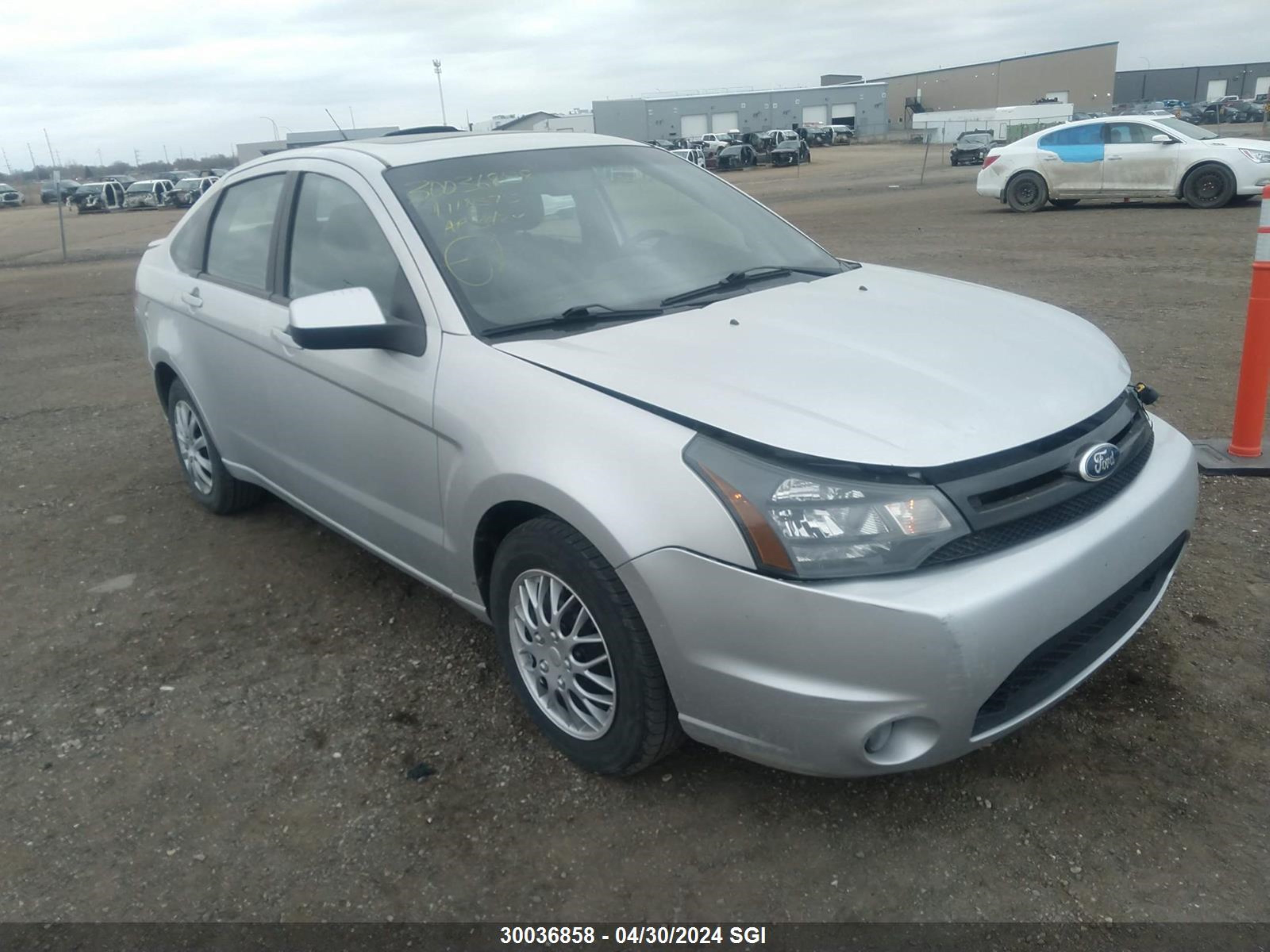 ford focus 2011 1fahp3gn4bw118575