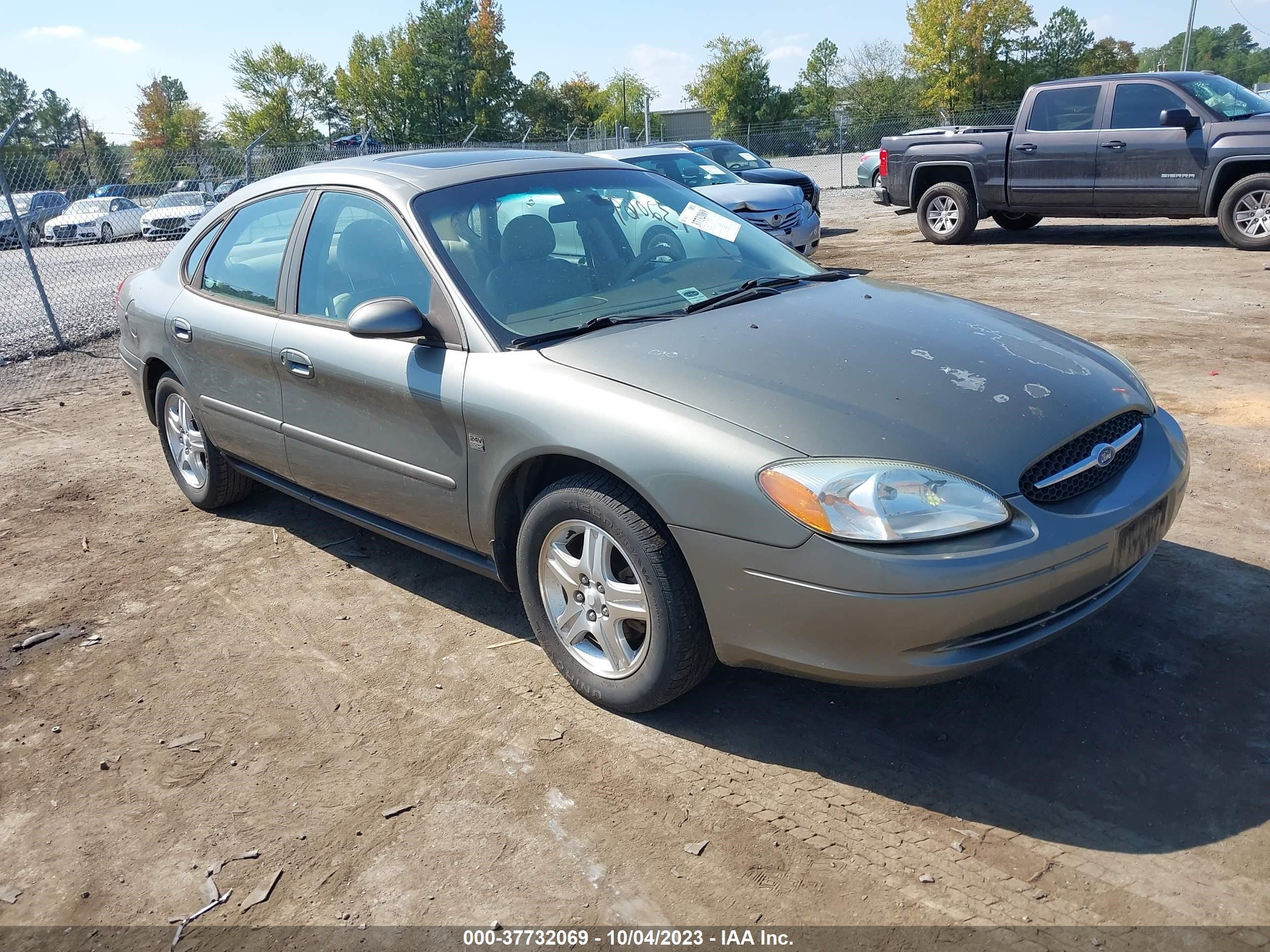 ford taurus 2002 1fahp56s02a237756