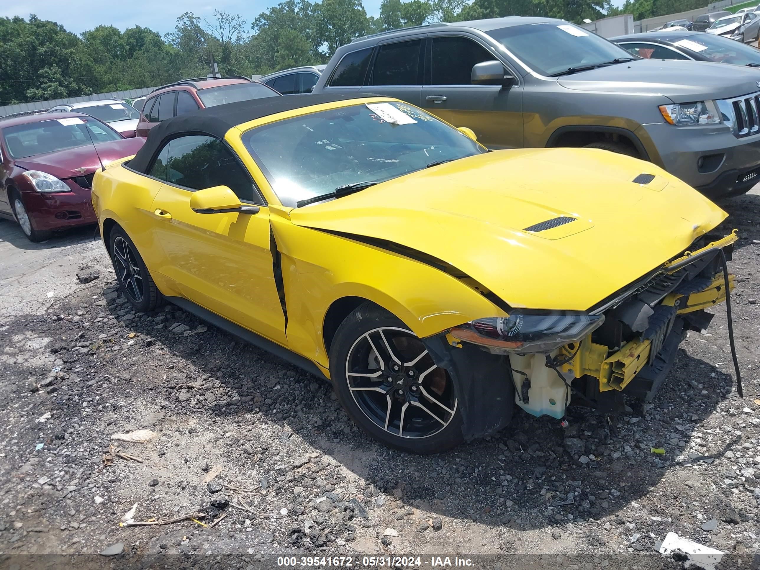 ford mustang 2018 1fatp8uh0j5117790