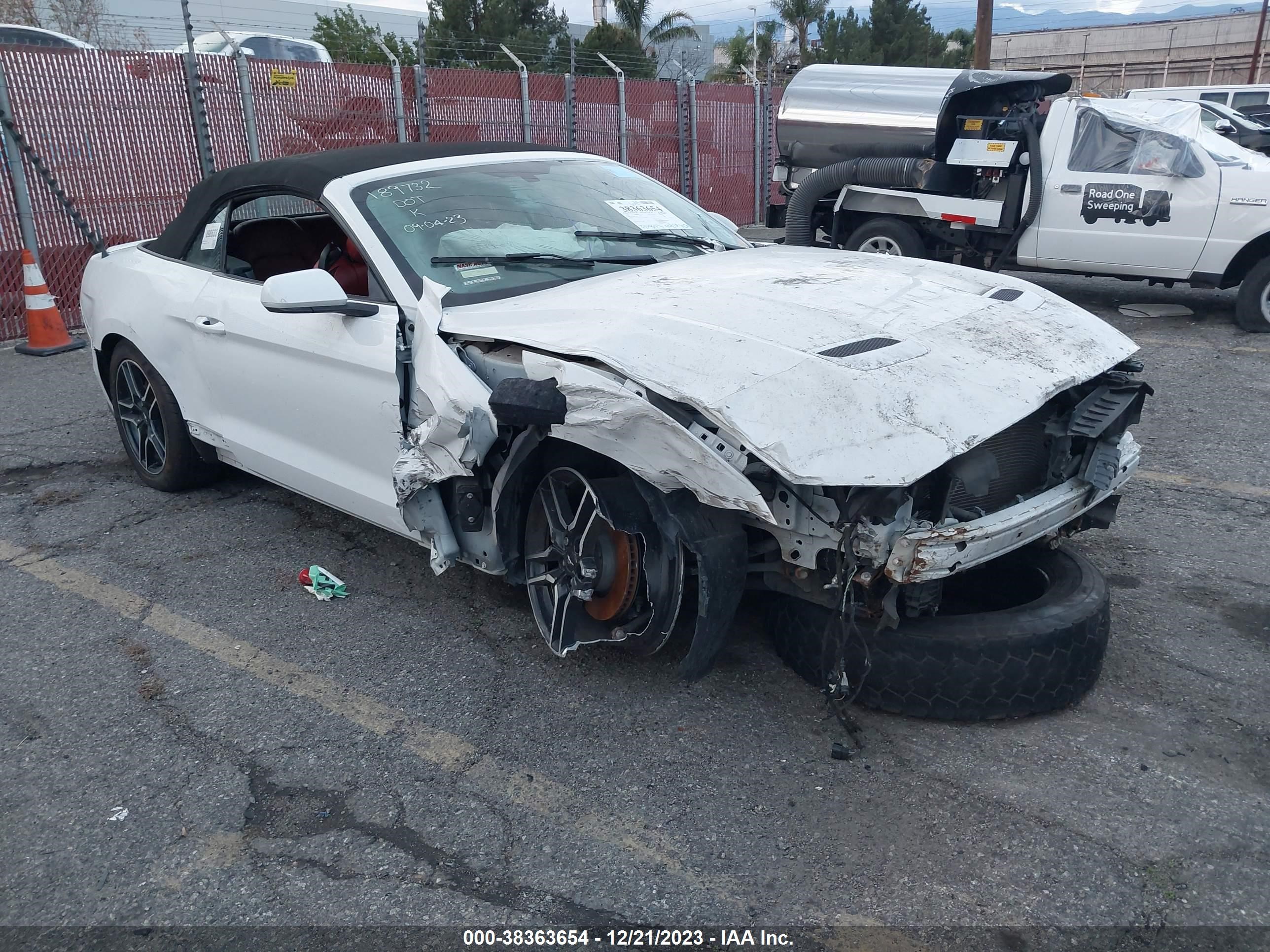 ford mustang 2018 1fatp8uh8j5155798