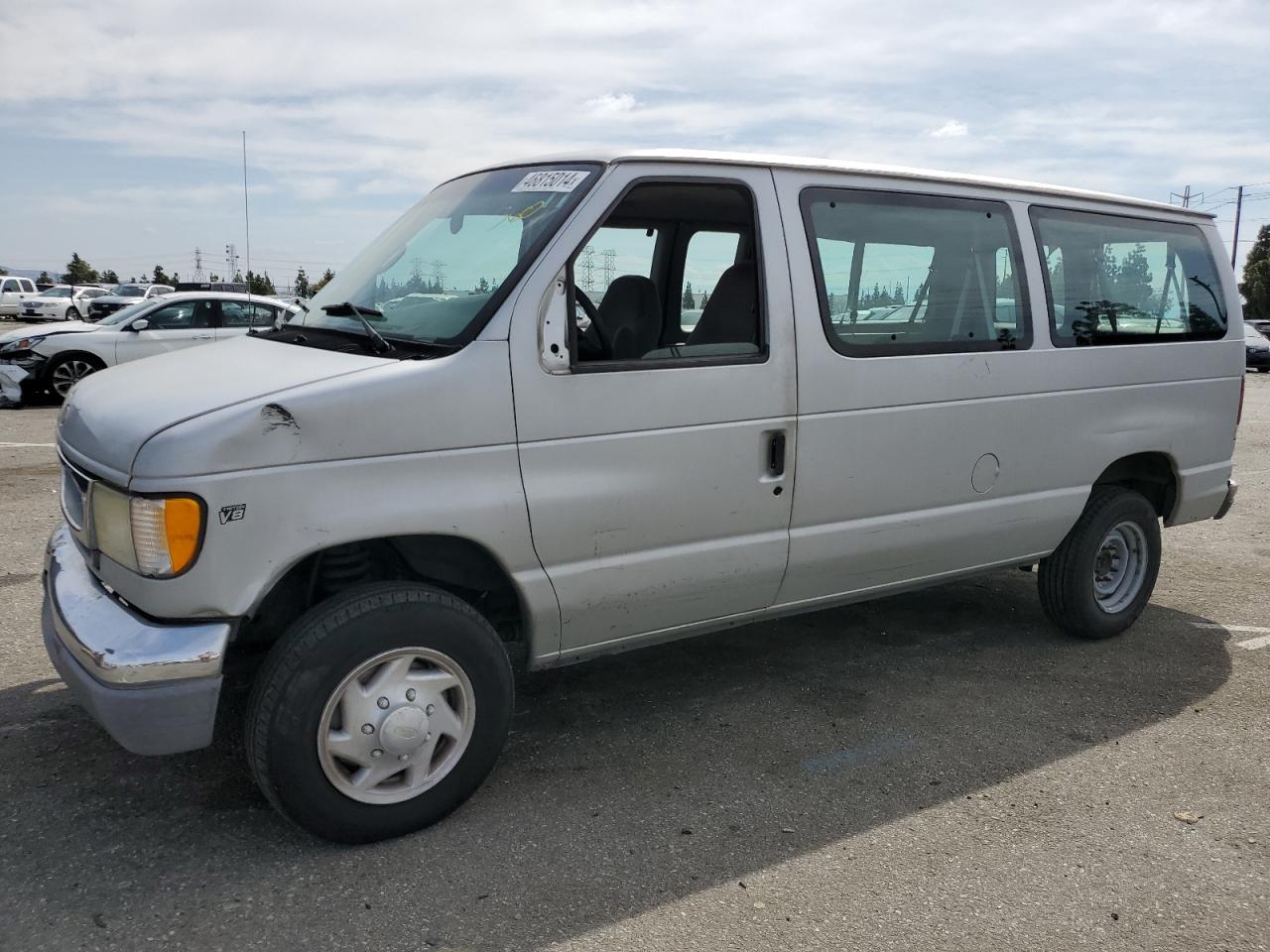 ford econoline 2002 1fbne31l22ha13813