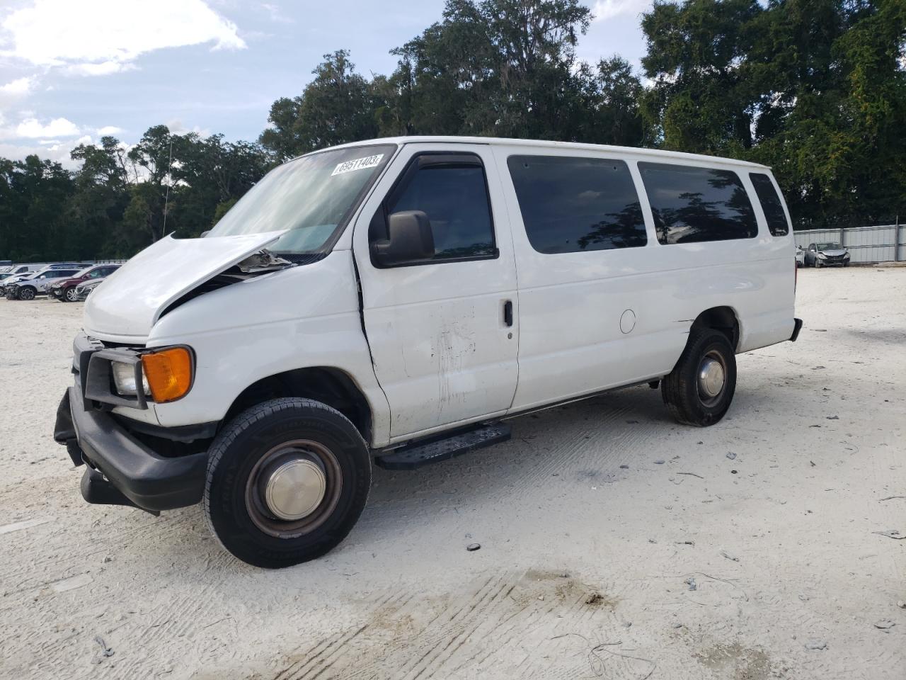 ford econoline 2003 1fbss31l03ha84991