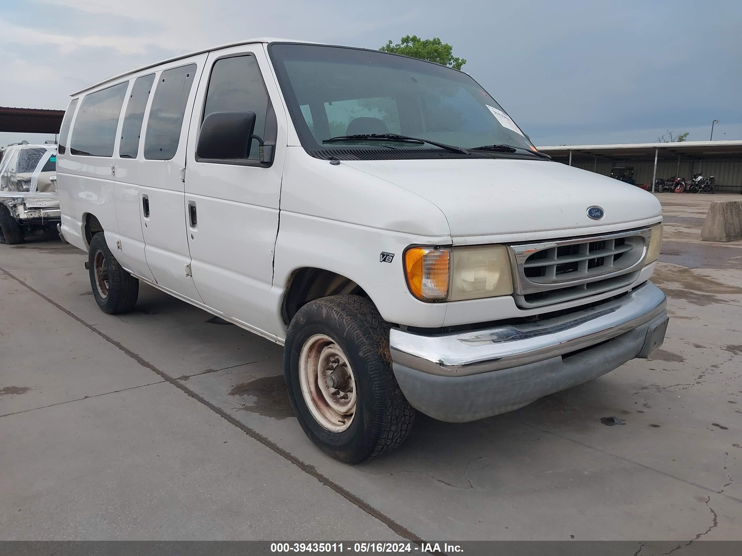 ford  1999 1fbss31l8xha87093