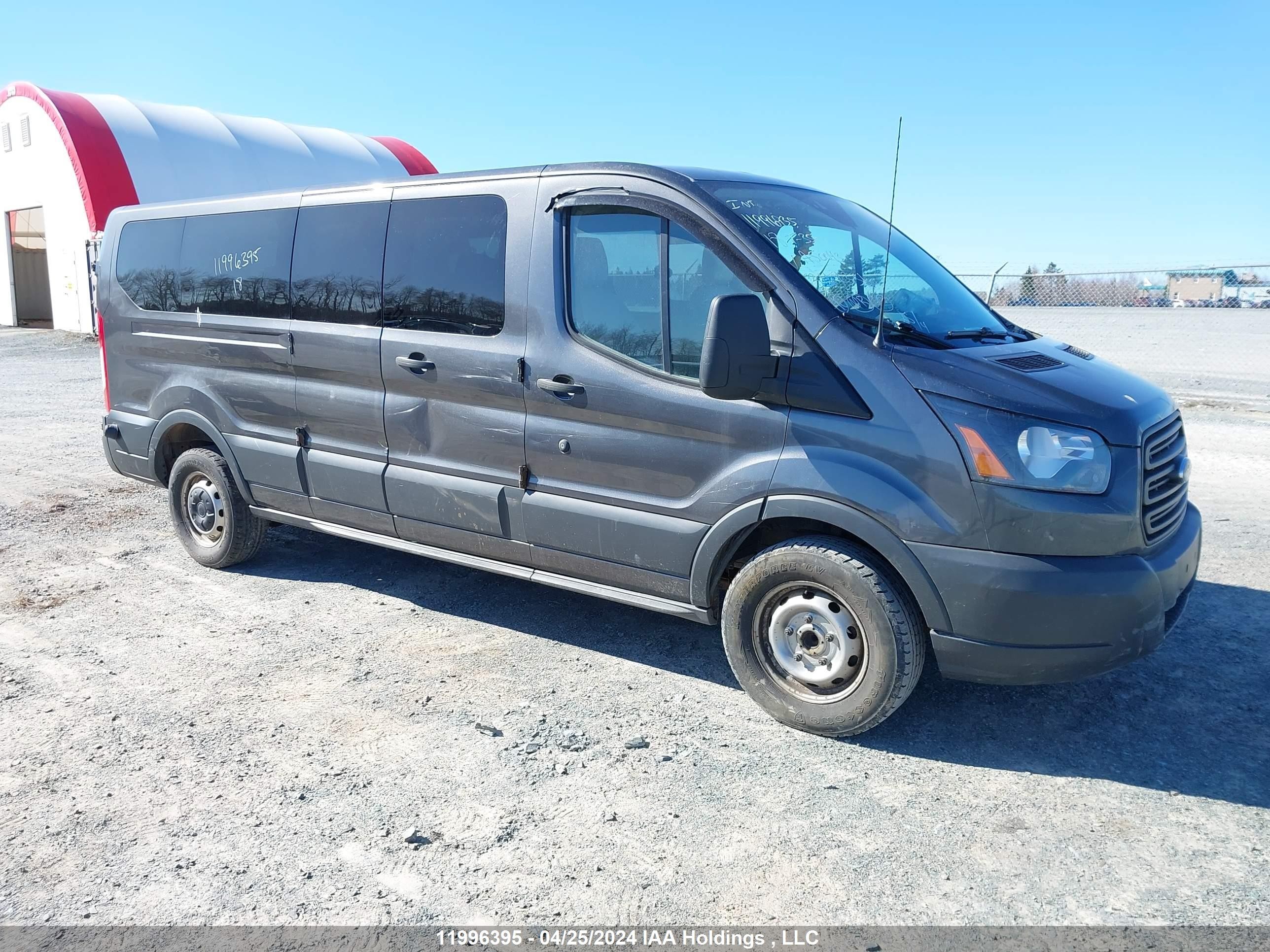 ford transit 2018 1fbzx2zg1jka50043