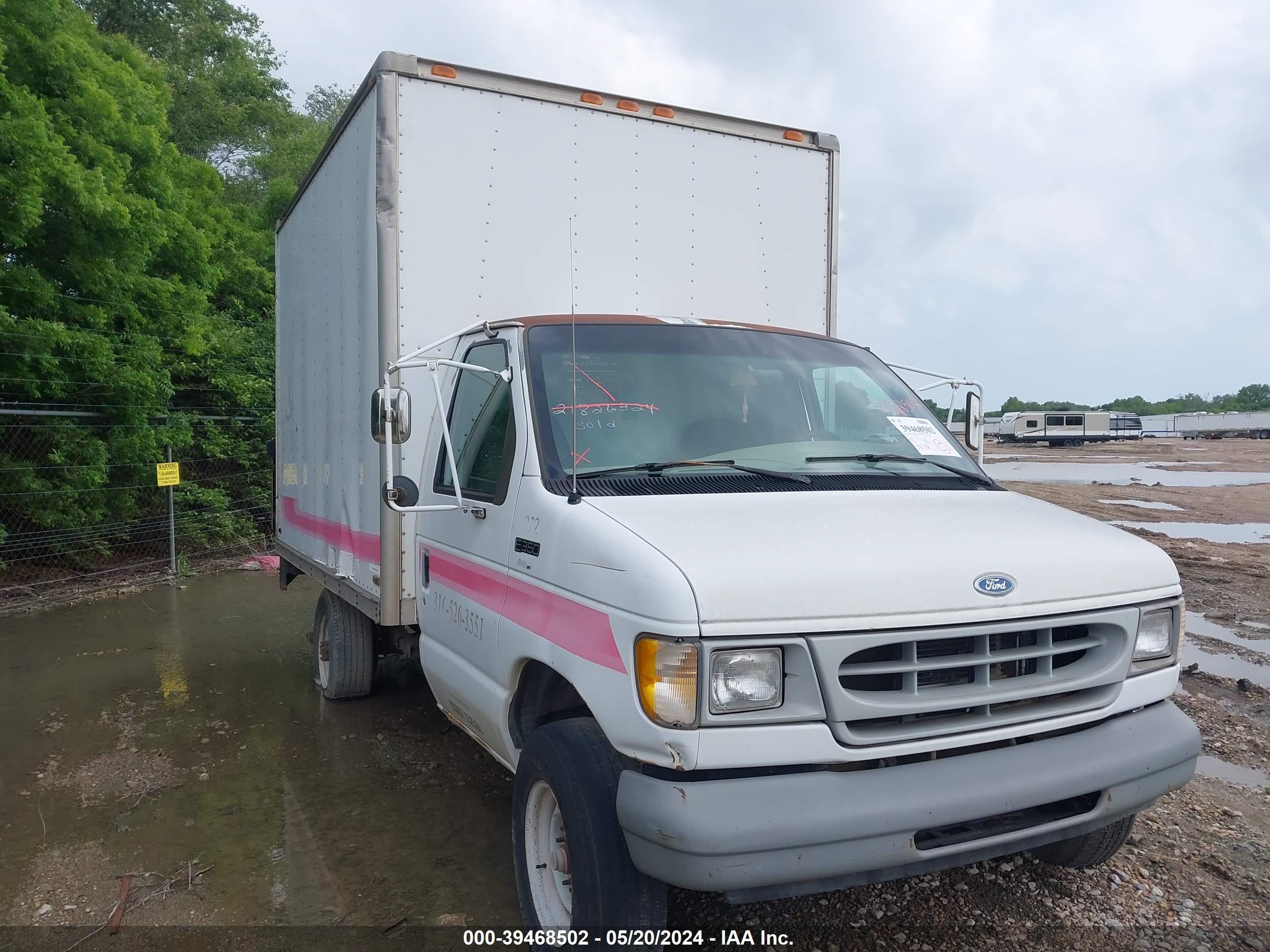 ford econoline 1997 1fdje30l3vha07272