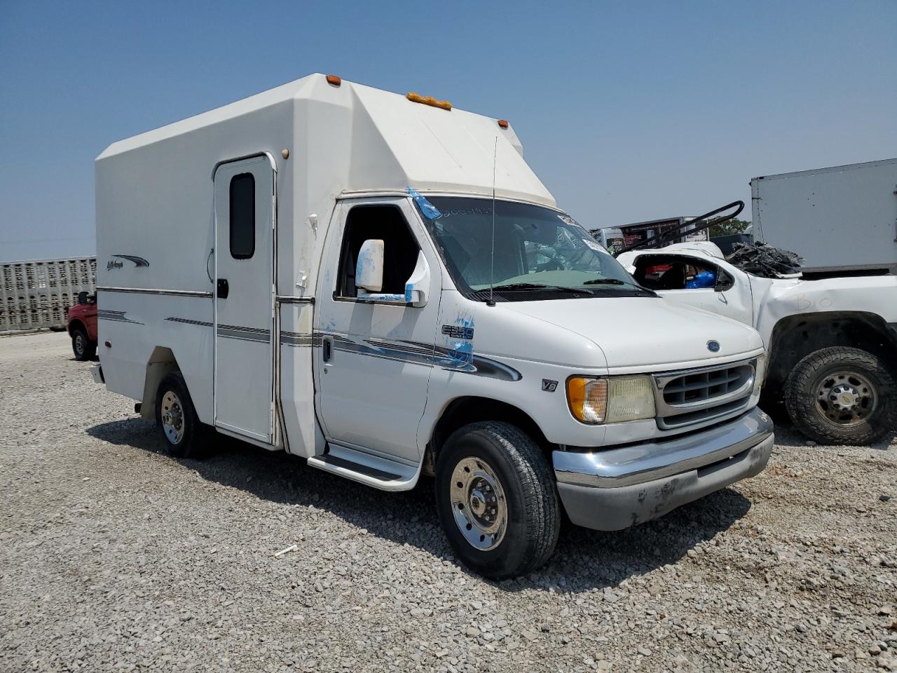 ford econoline 2001 1fdse35f51hb28211