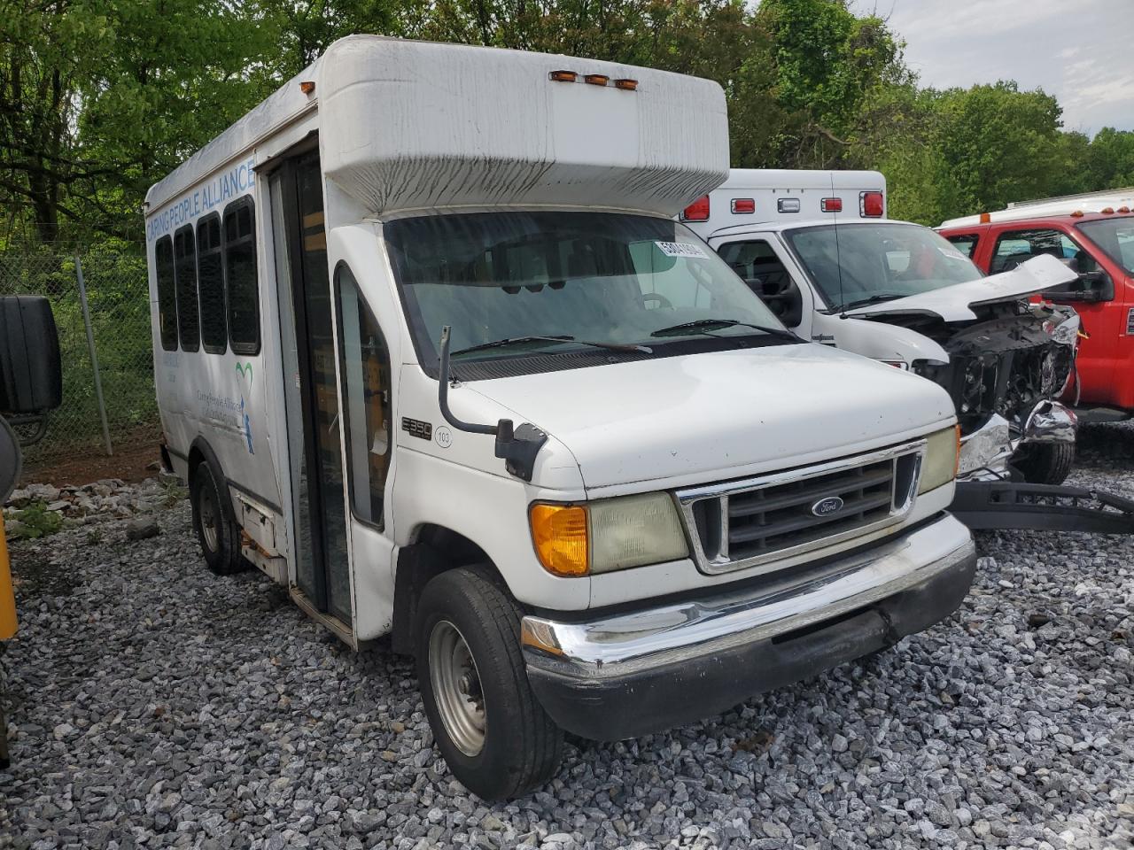 ford econoline 2004 1fdse35l04ha27359