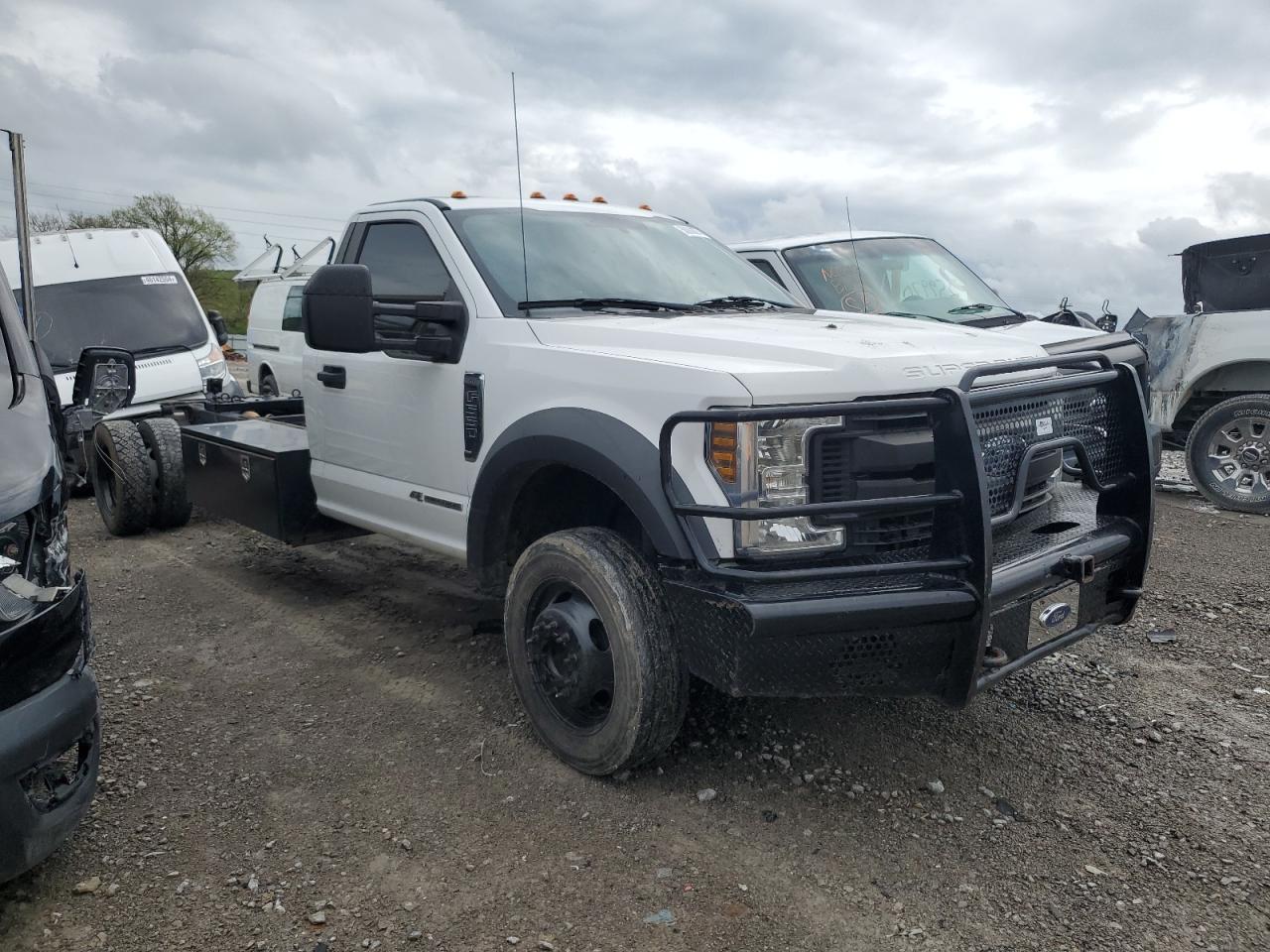 ford f550 2019 1fduf5ht0kda02429