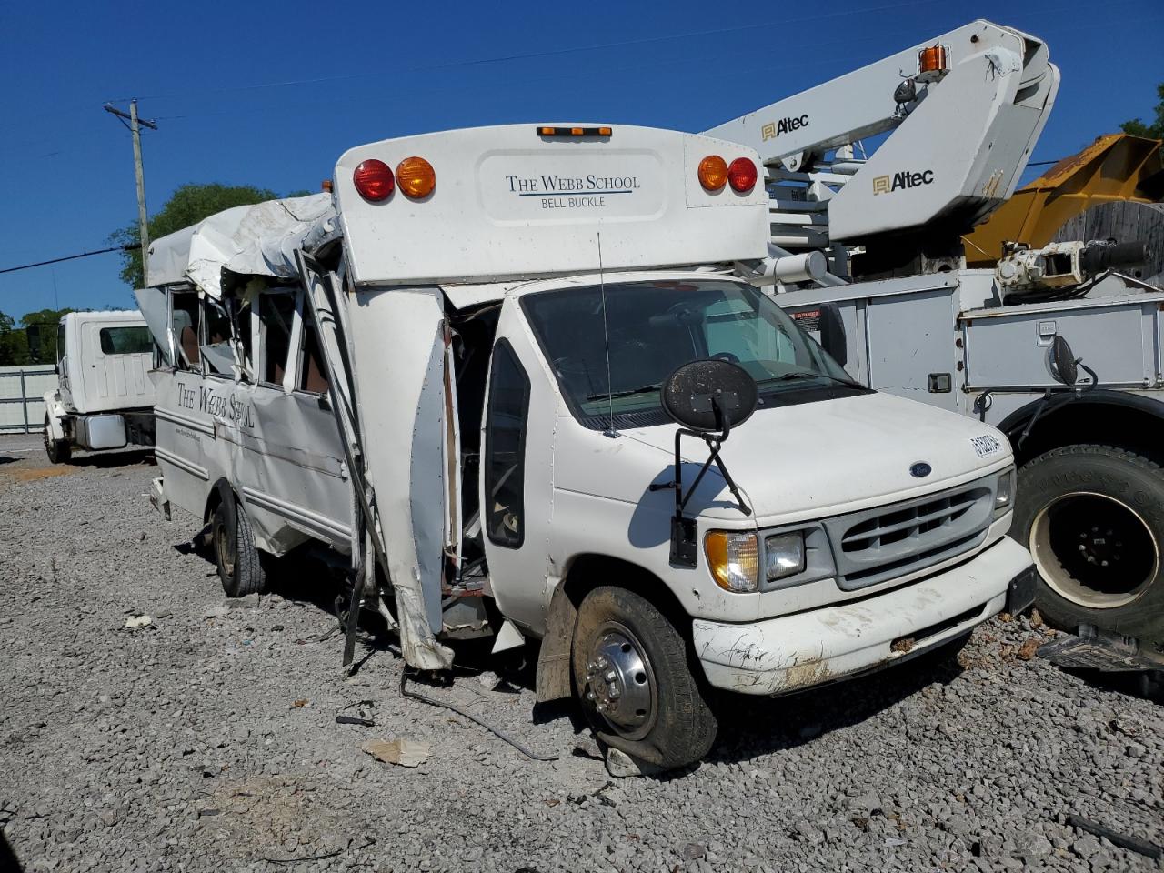 ford econoline 2000 1fdwe45f9yha27903