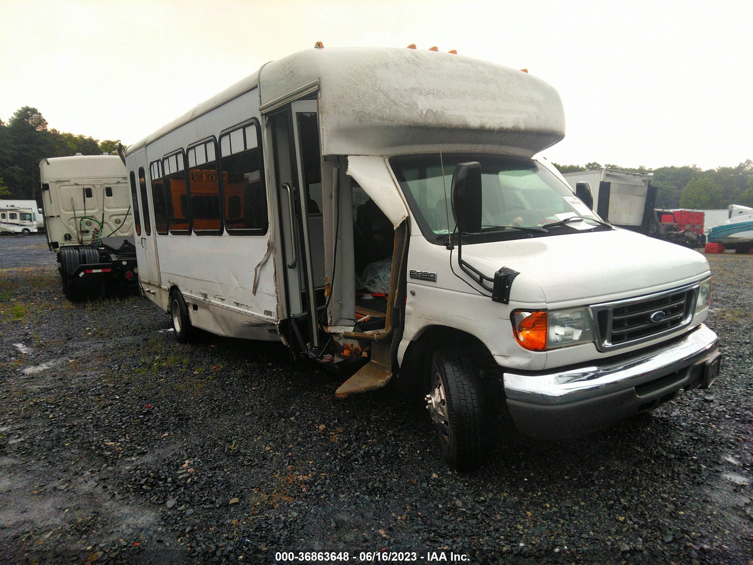 ford econoline 2006 1fdxe45s26db18890