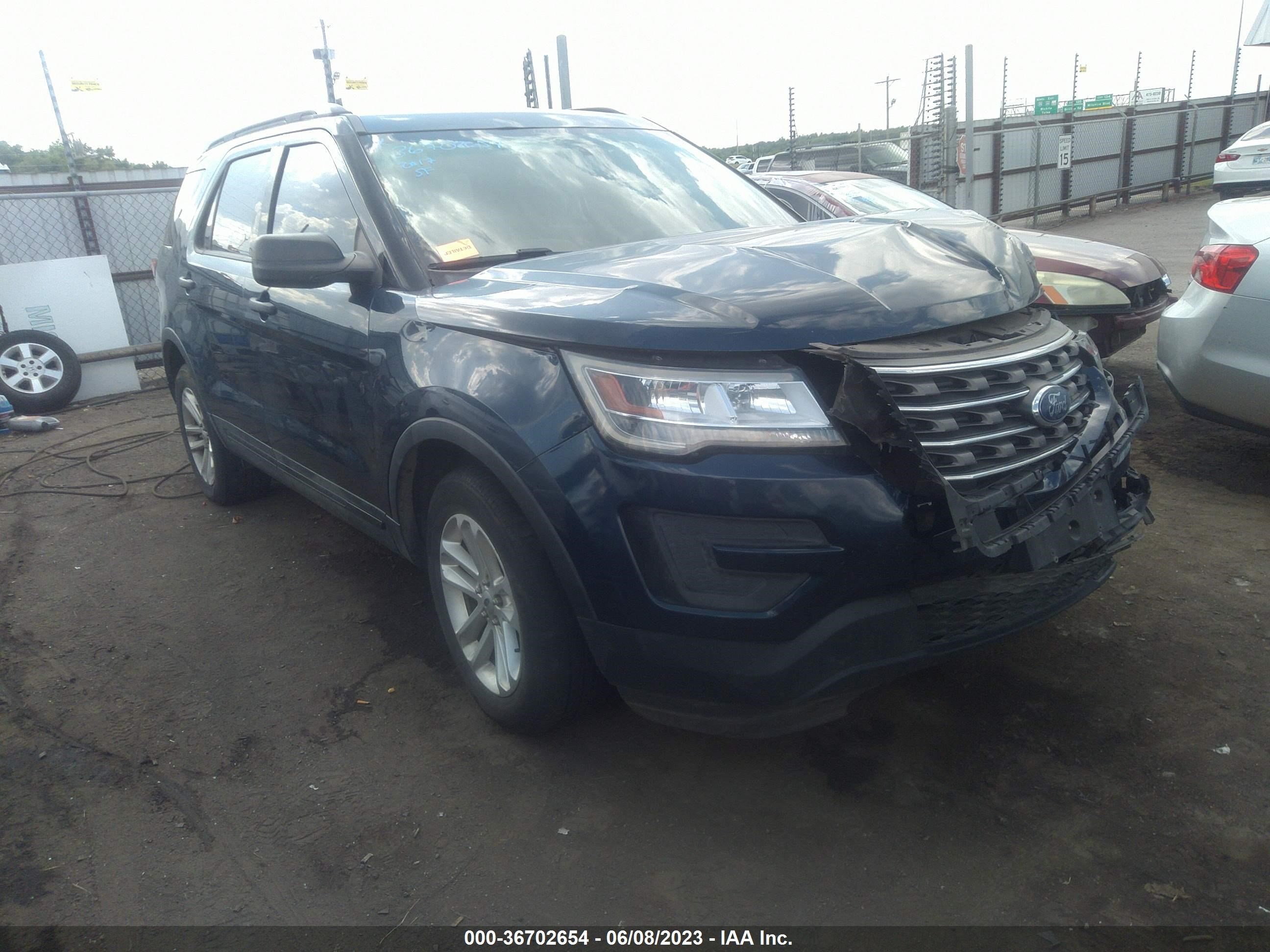 ford explorer 2017 1fm5k7b88hgb63134