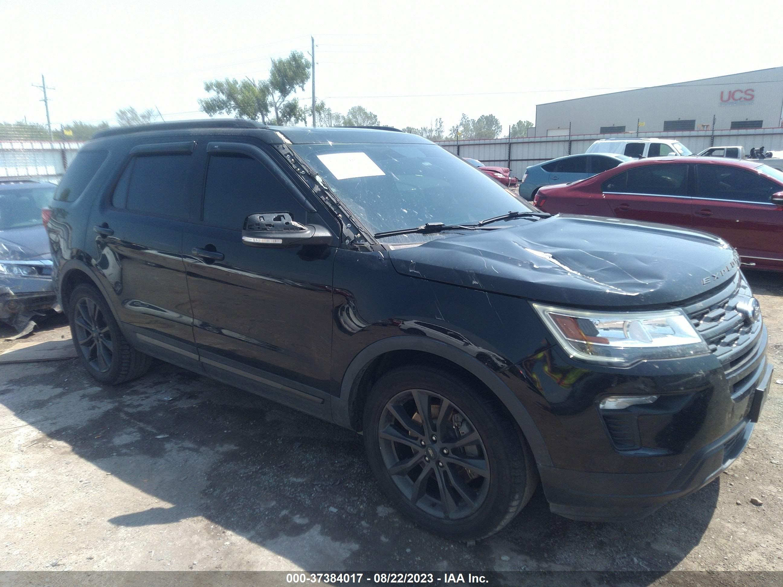 ford explorer 2018 1fm5k7d83jgb51962