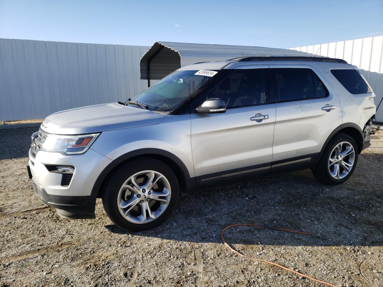 ford explorer 2018 1fm5k7d87jgc86703