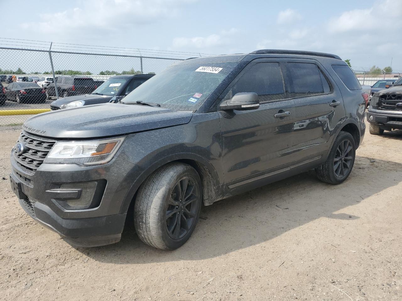 ford explorer 2017 1fm5k7d8xhga22112