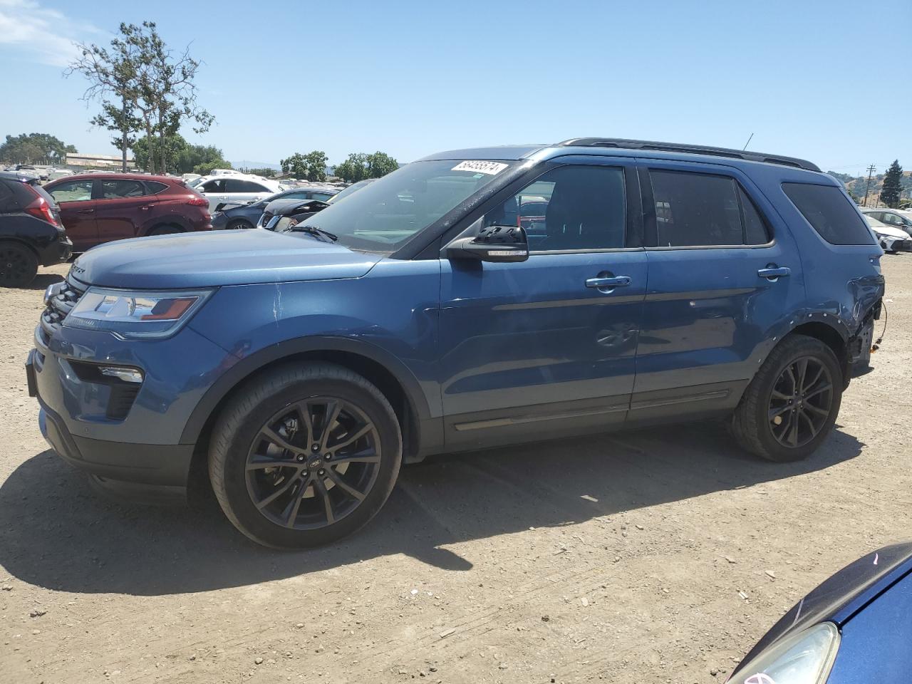 ford explorer 2018 1fm5k7dhxjgb80083