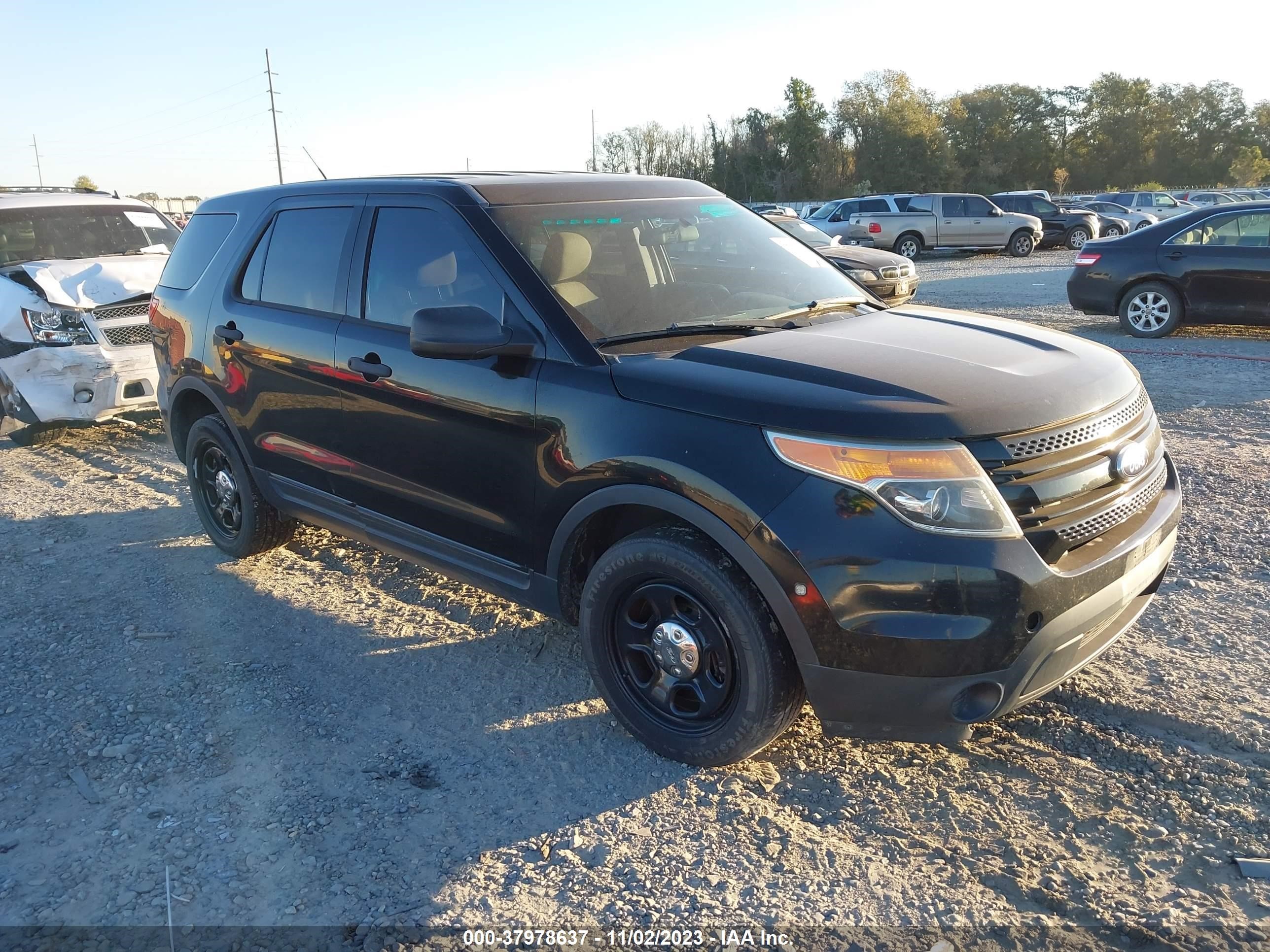 ford police 2015 1fm5k8ar6fga21507