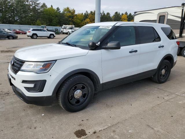 ford explorer p 2018 1fm5k8ar7jga15711