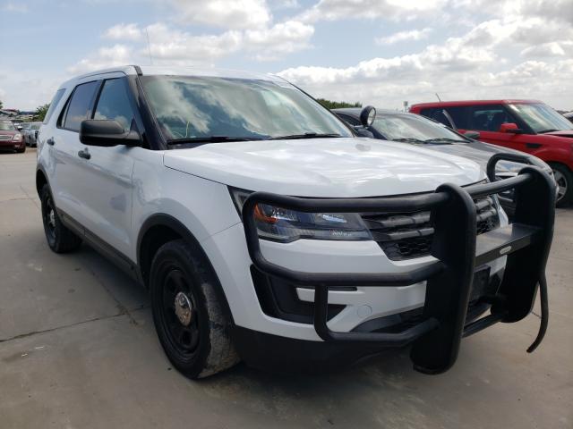 ford explorer p 2017 1fm5k8ar9hgb93873