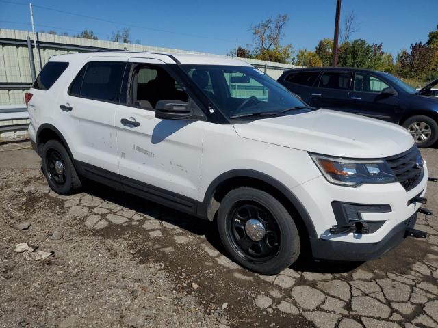 ford explorer p 2018 1fm5k8arxjgc74631