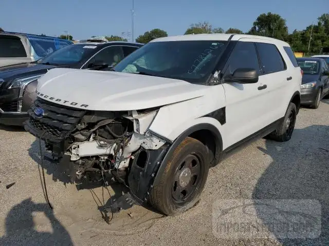 ford explorer 2018 1fm5k8at0jgb00126