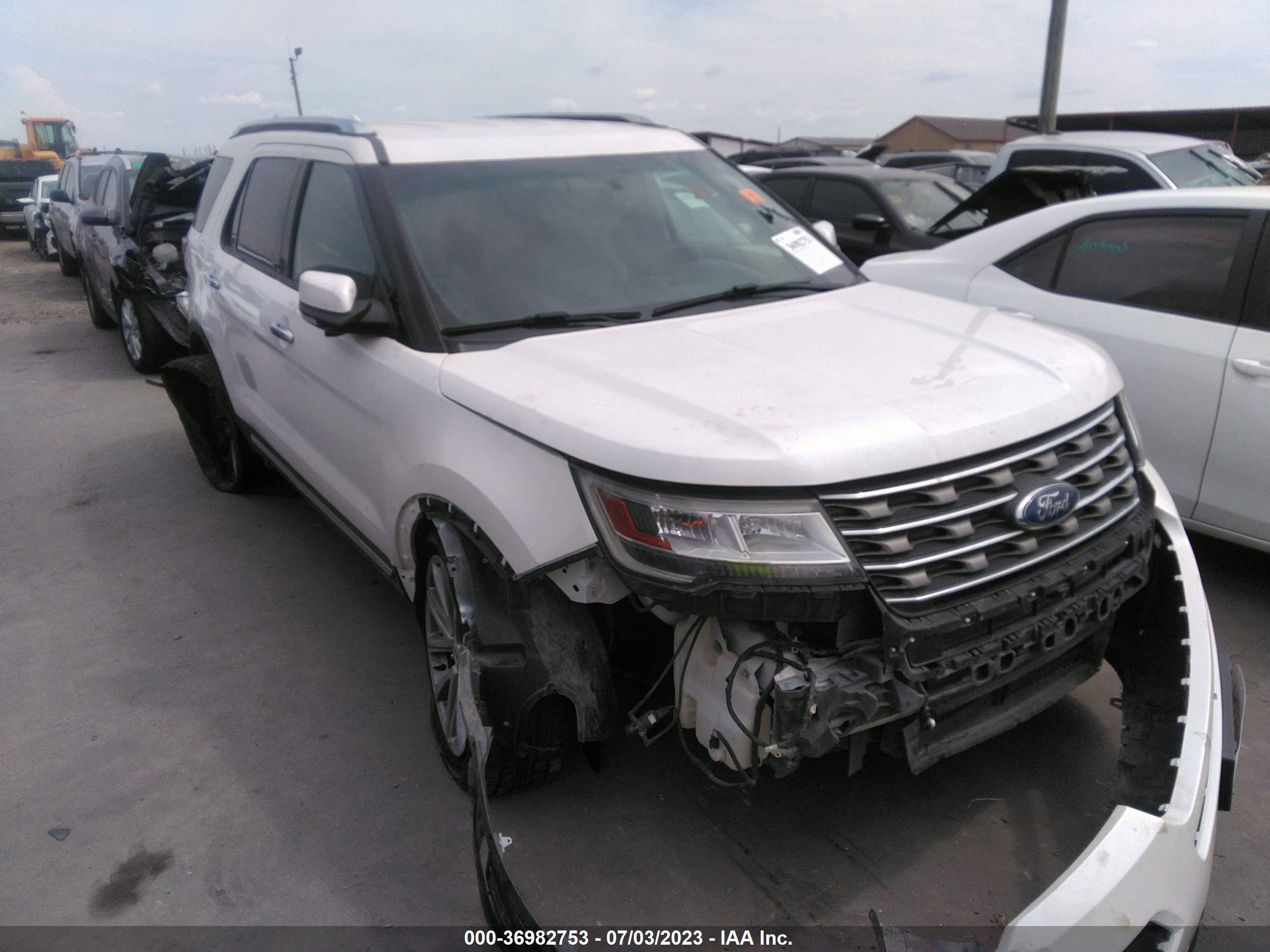 ford explorer 2017 1fm5k8f87hgc38616