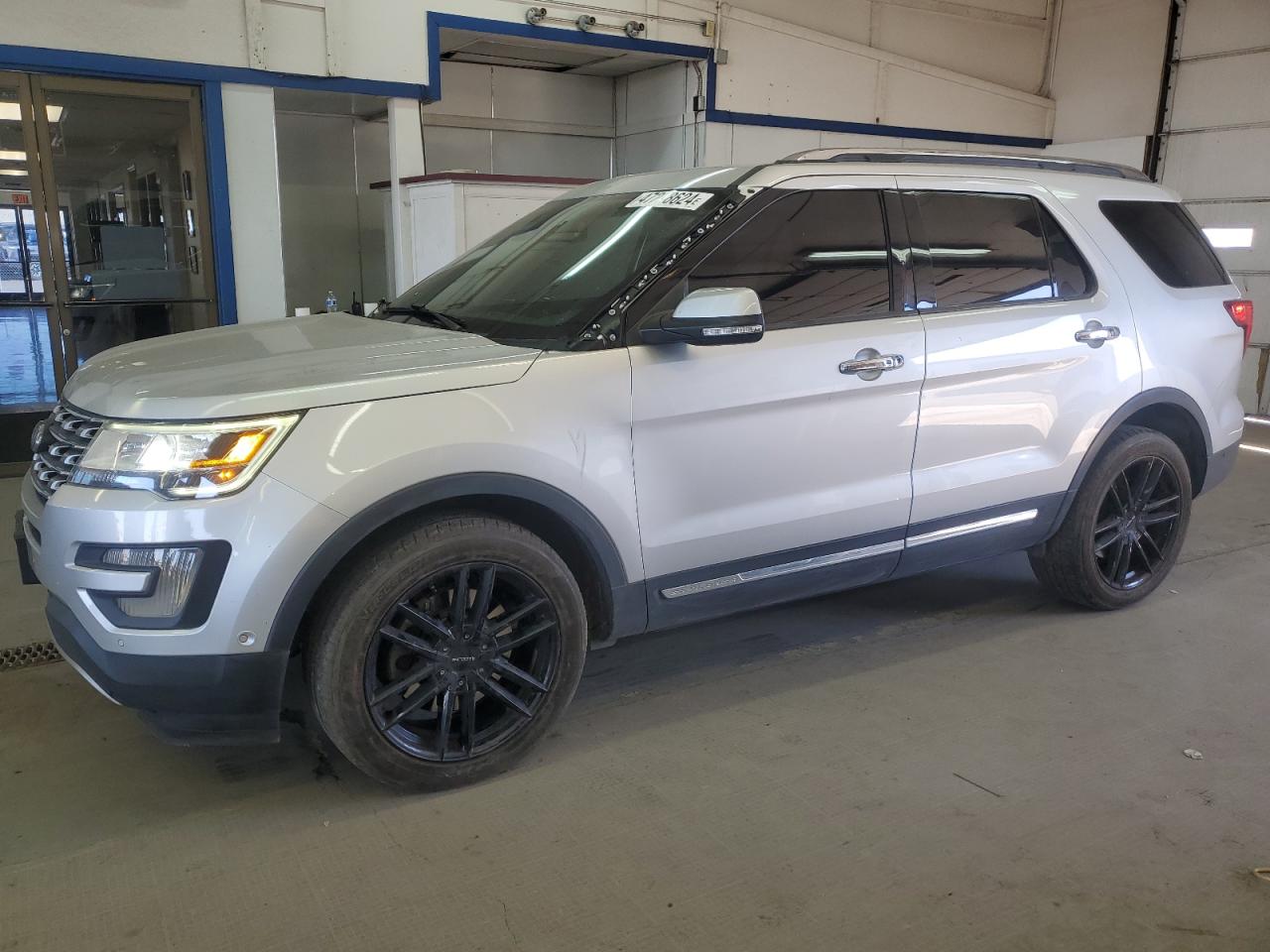 ford explorer 2017 1fm5k8fh4hgc56085