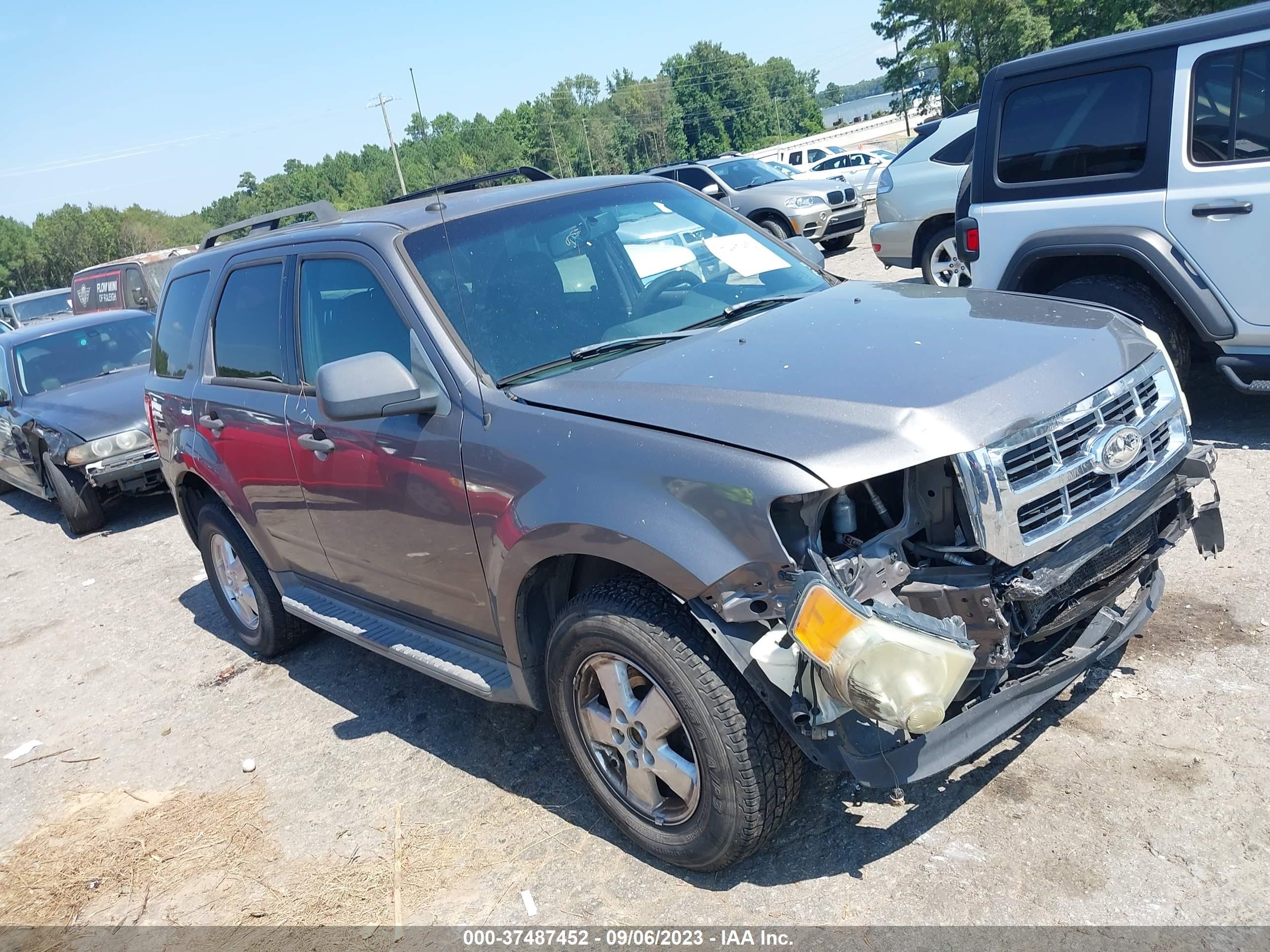 ford escape 2009 1fmcu03739ka80403