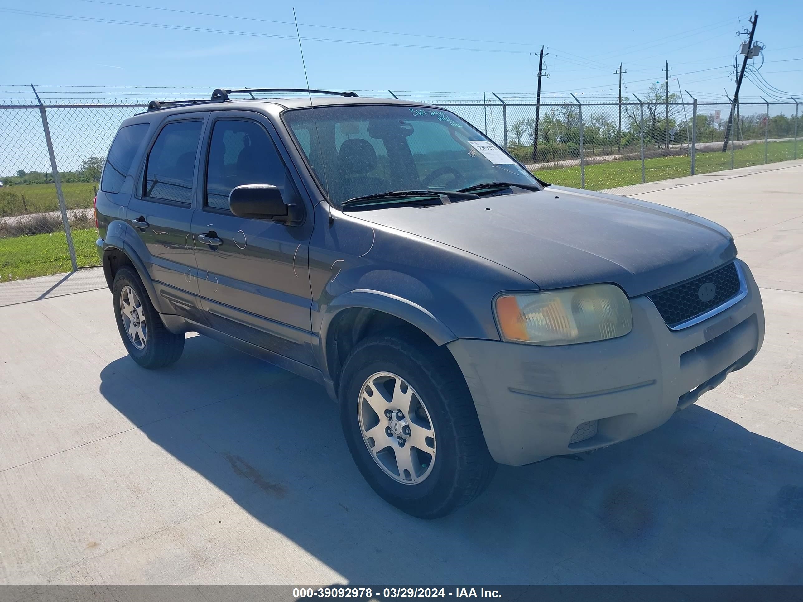 ford escape 2003 1fmcu041x3ka08258