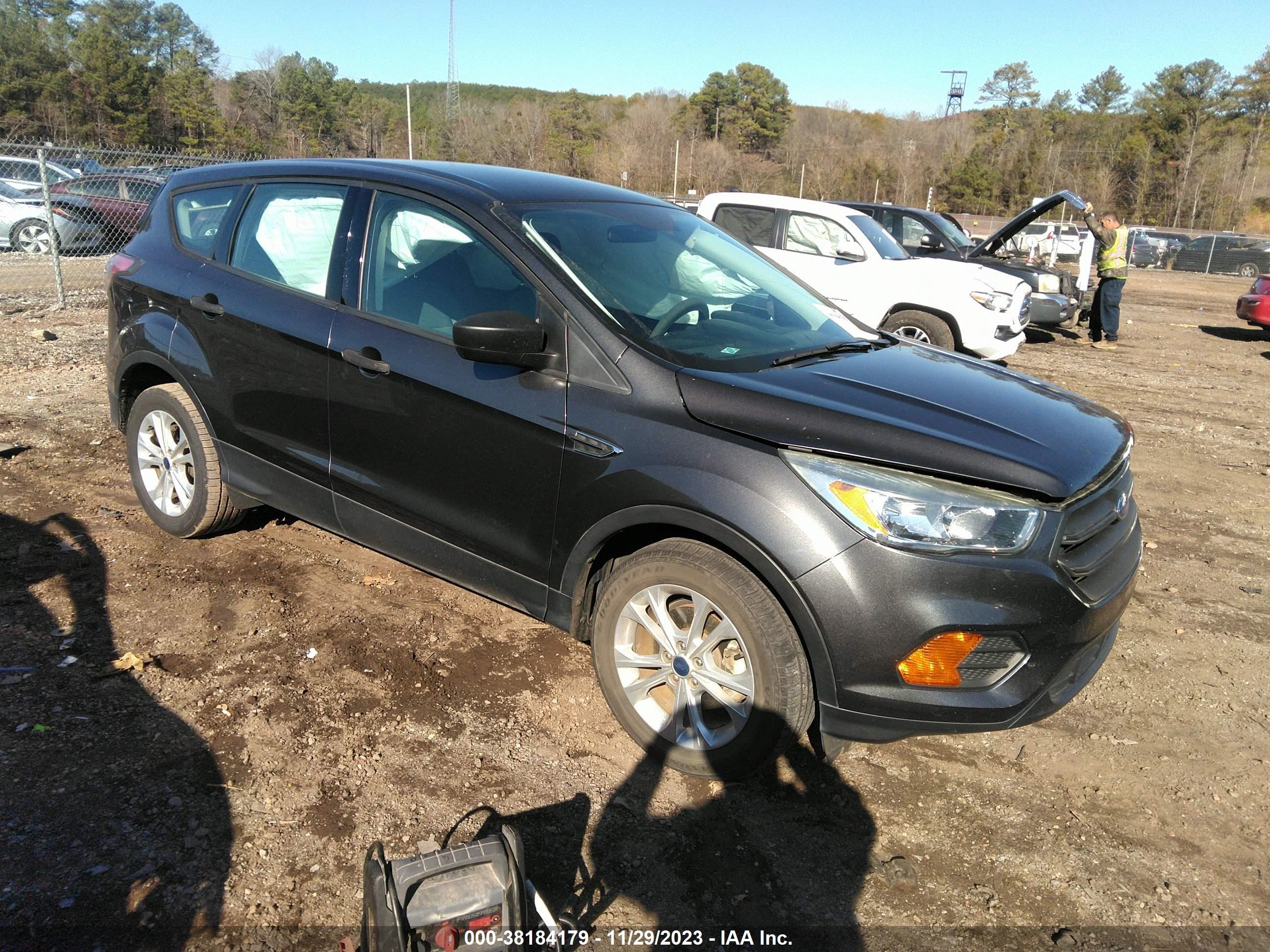 ford escape 2017 1fmcu0f74hub35326