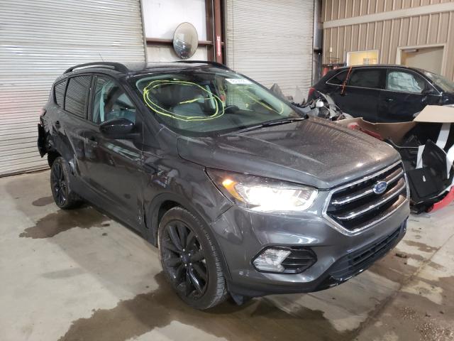 ford  2017 1fmcu0g92hue56796