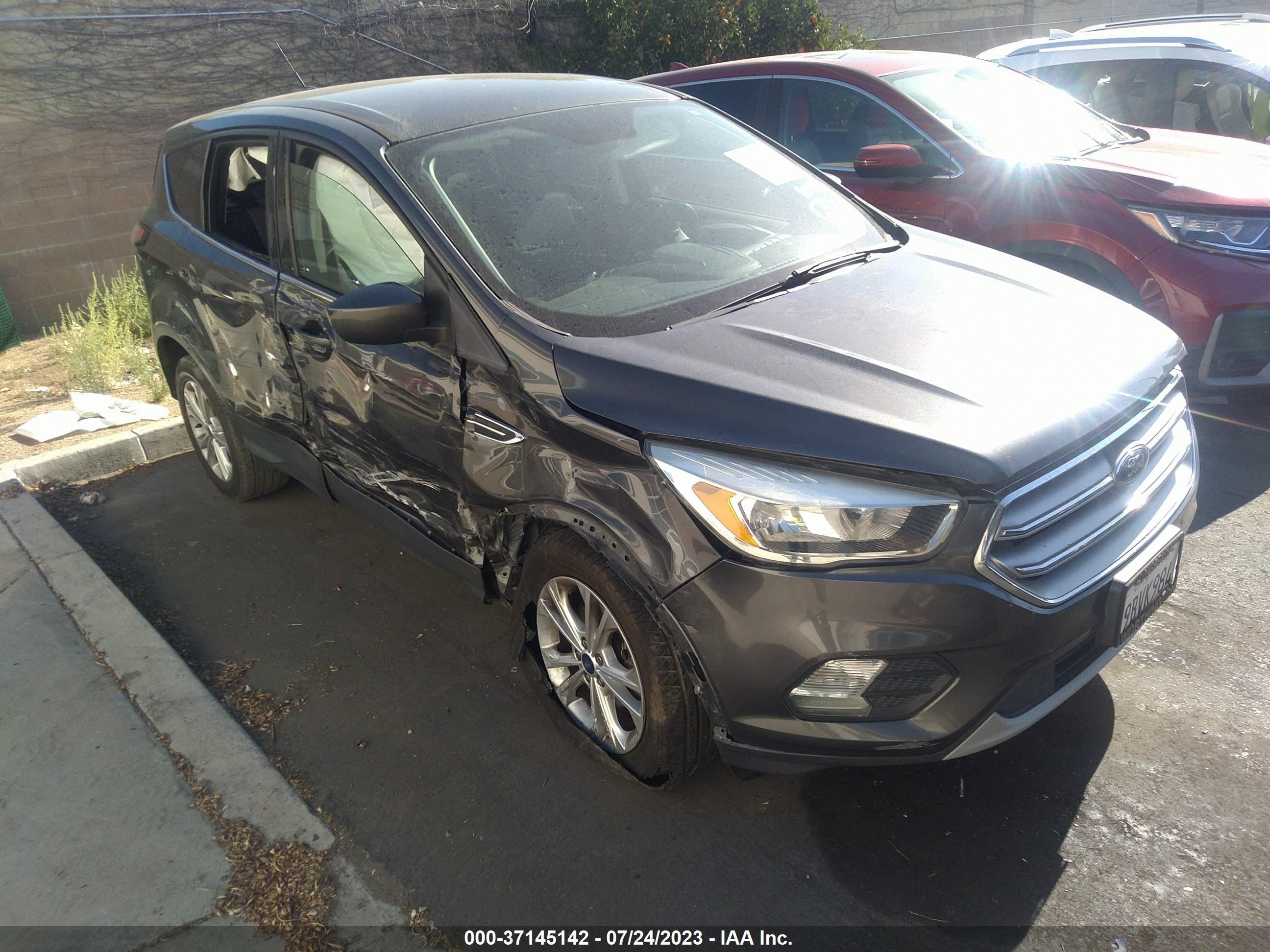 ford escape 2017 1fmcu0g96hub67131