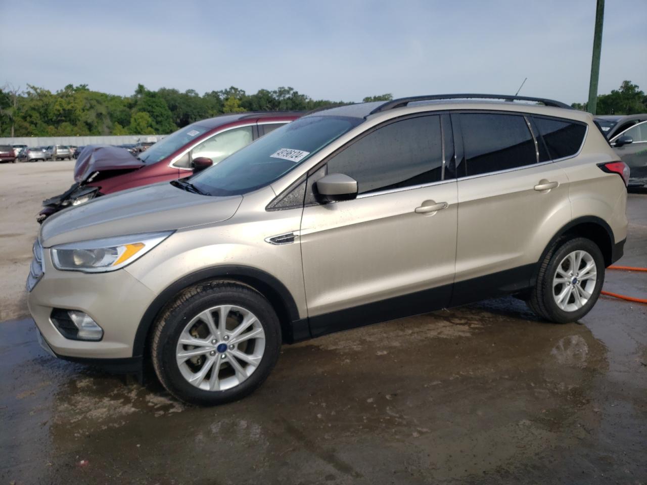 ford escape 2018 1fmcu0gd2jub36565