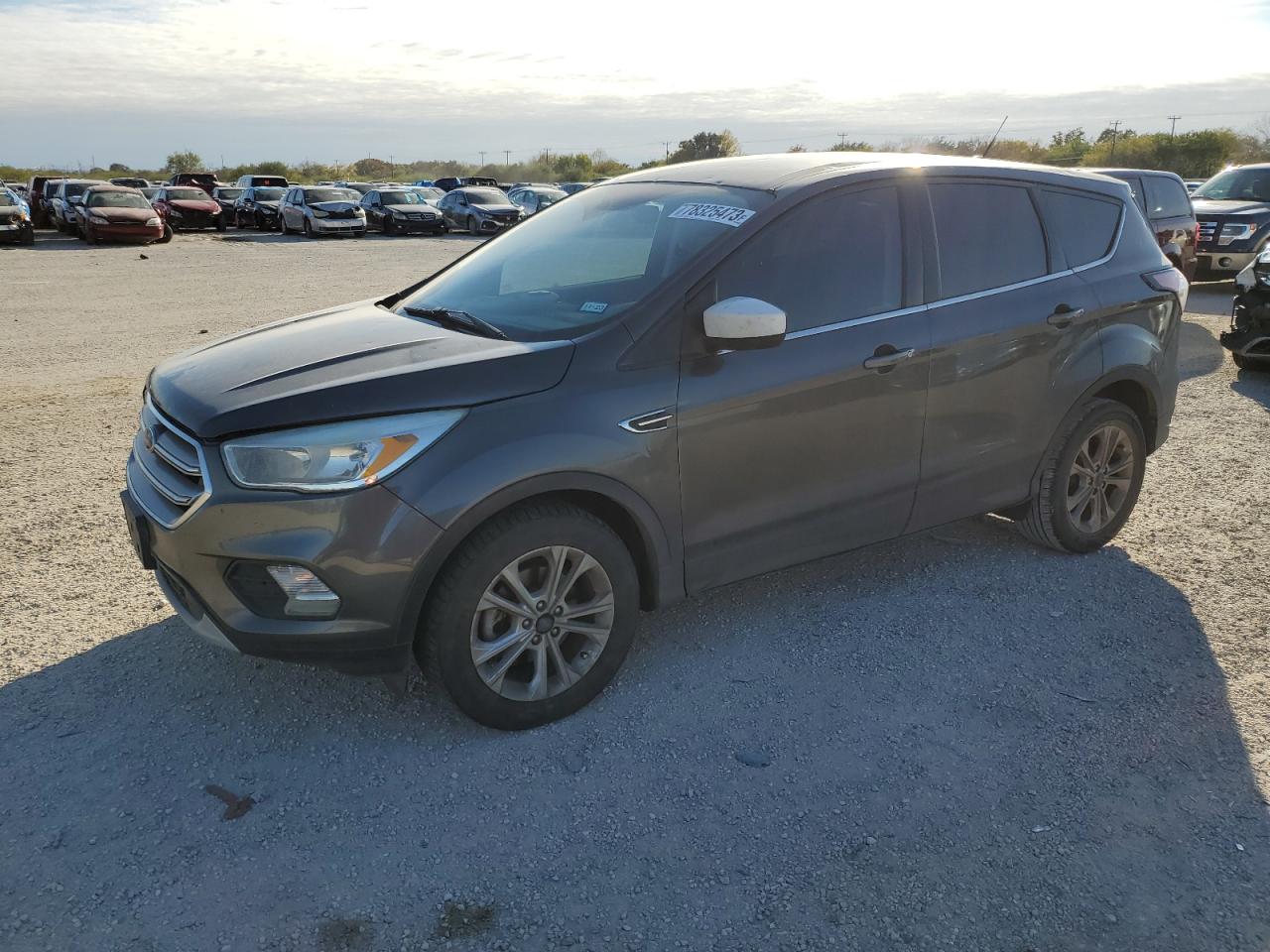 ford escape 2017 1fmcu0gd5huc55284