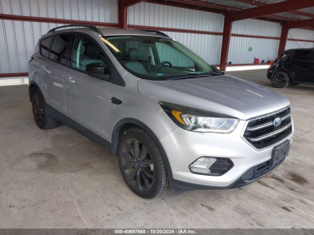 ford escape 2018 1fmcu0gdxjub17343