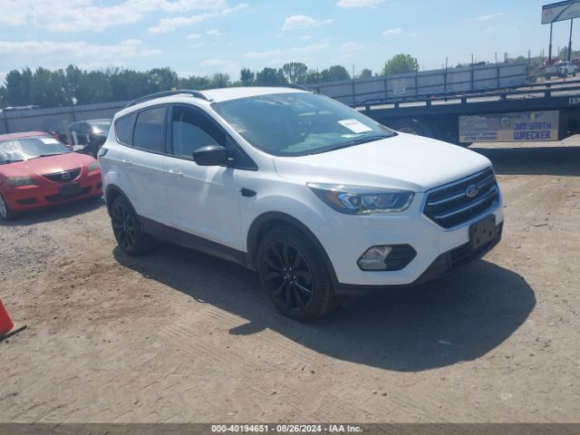 ford escape 2018 1fmcu0gdxjud37582