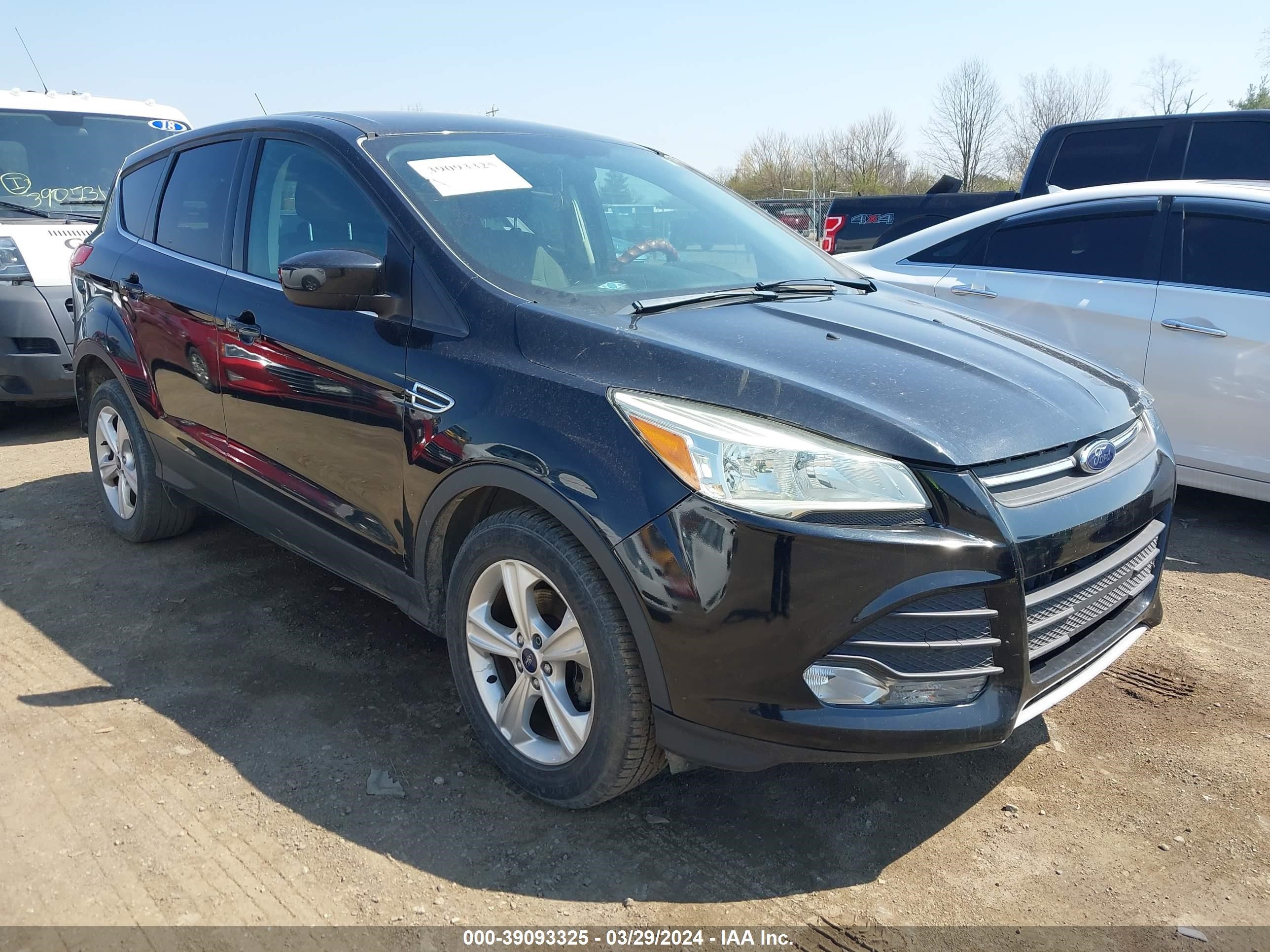 ford escape 2014 1fmcu0gxxeuc35697