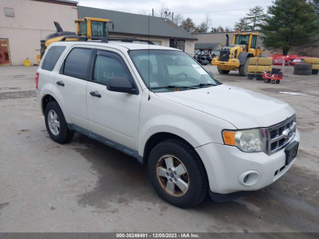 ford escape 2010 1fmcu9c71akd24171