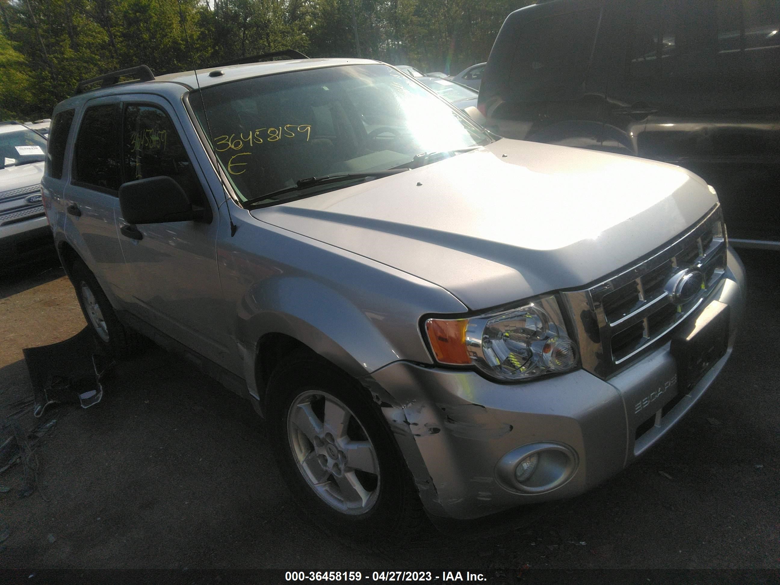 ford escape 2011 1fmcu9dg2bka63519