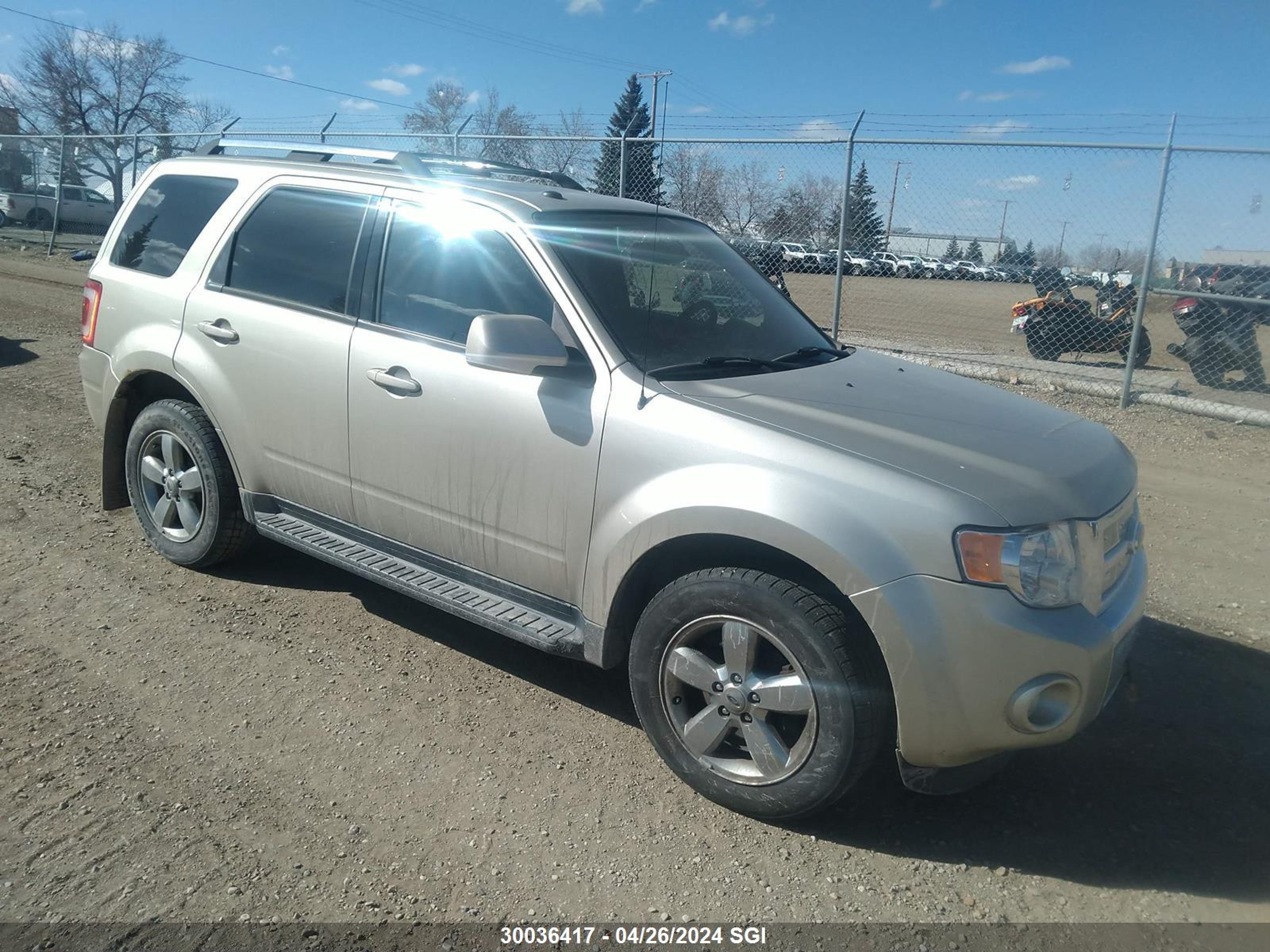 ford escape 2011 1fmcu9eg4bkb99939