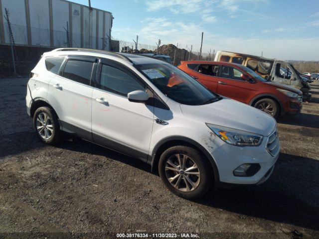 ford escape 2017 1fmcu9g99huc42084