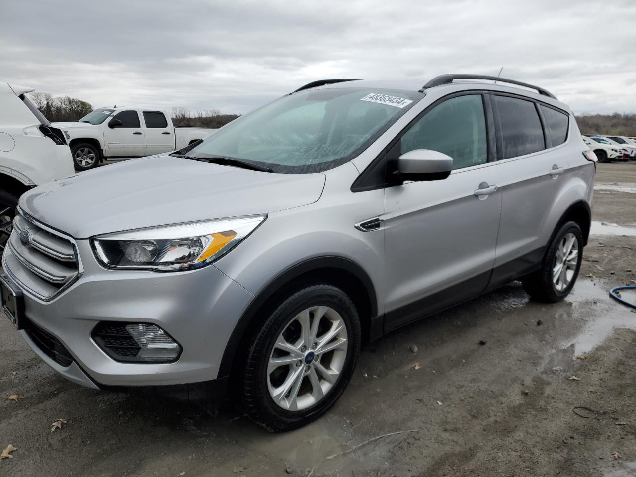 ford escape 2018 1fmcu9gd0jub82156