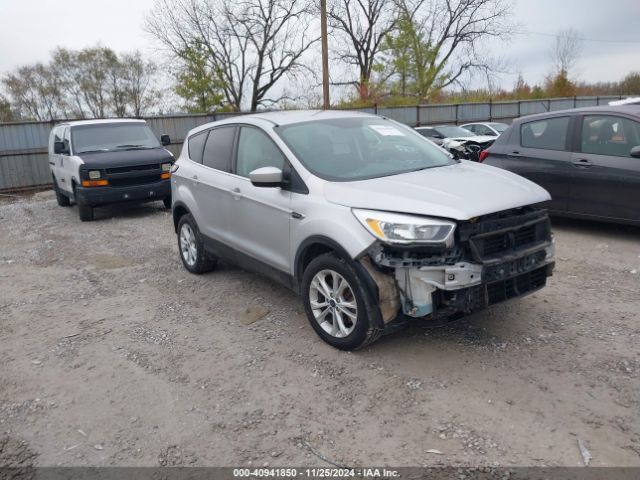 ford escape 2017 1fmcu9gd1huc08936