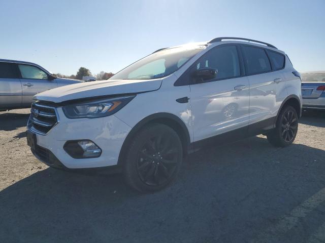 ford escape se 2018 1fmcu9gd6jub01774