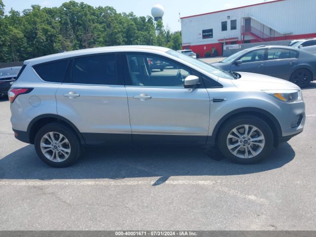 ford escape 2017 1fmcu9gd8hua30149